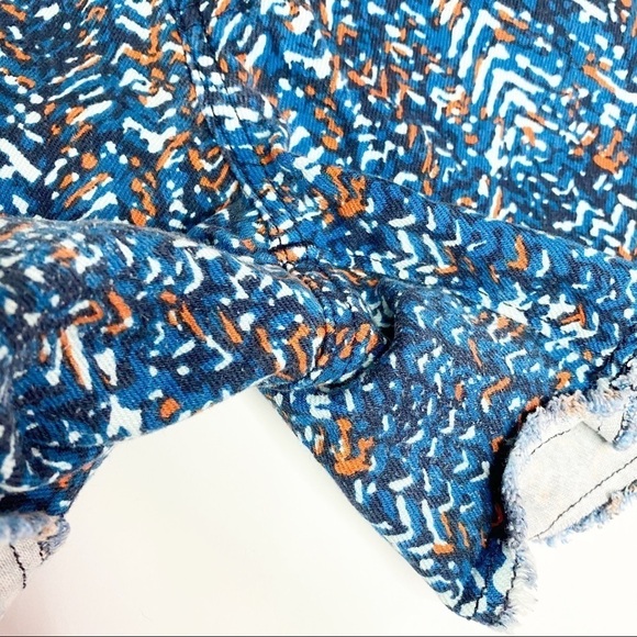 Levis Raw Edge Orange/Blue Abstract Chevron Cut Off Jean Shorts - Picture 8 of 11